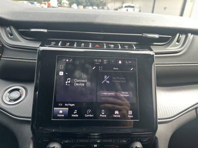 used 2024 Jeep Grand Cherokee car, priced at $33,899