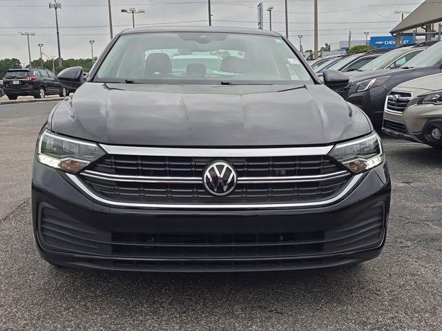 used 2022 Volkswagen Jetta car, priced at $20,205