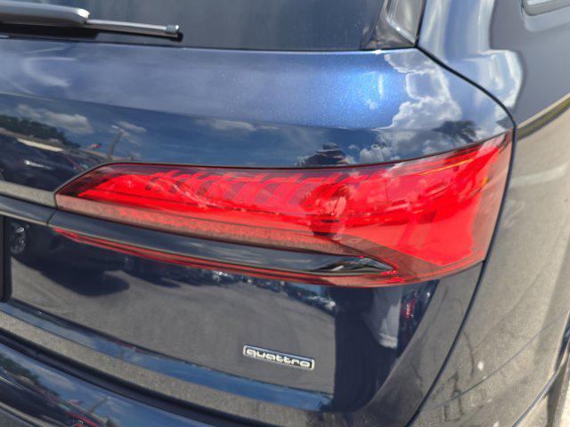 new 2025 Audi Q7 car, priced at $79,605