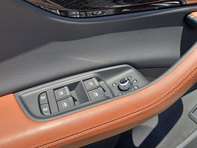 used 2022 Audi Q7 car, priced at $40,989