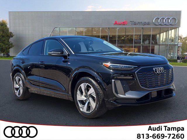 new 2025 Audi Q6 e-tron car, priced at $77,790