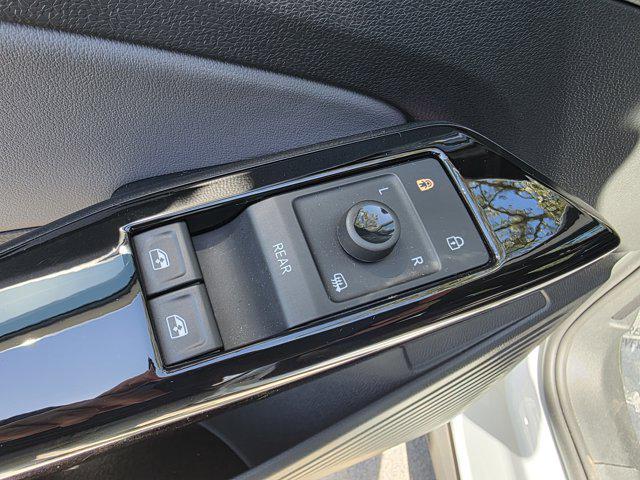 used 2022 Volkswagen ID.4 car, priced at $20,989