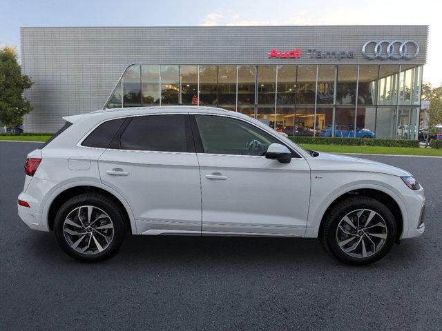 new 2025 Audi Q5 car, priced at $58,235