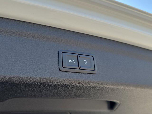 new 2025 Audi Q3 car, priced at $46,500