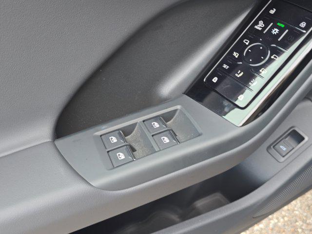 new 2025 Audi Q6 e-tron car, priced at $75,245