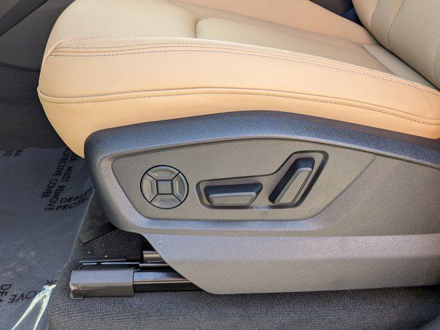 new 2025 Audi Q7 car, priced at $77,750