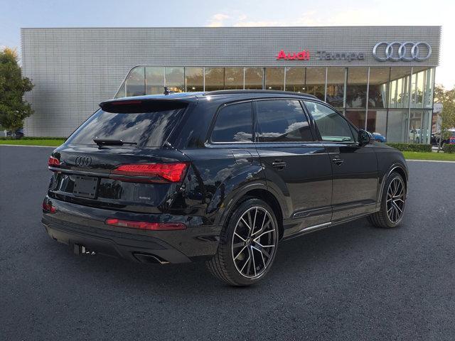 new 2025 Audi Q7 car, priced at $84,655