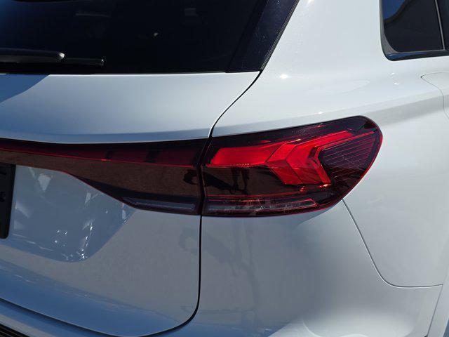 new 2025 Audi Q6 e-tron car, priced at $69,550