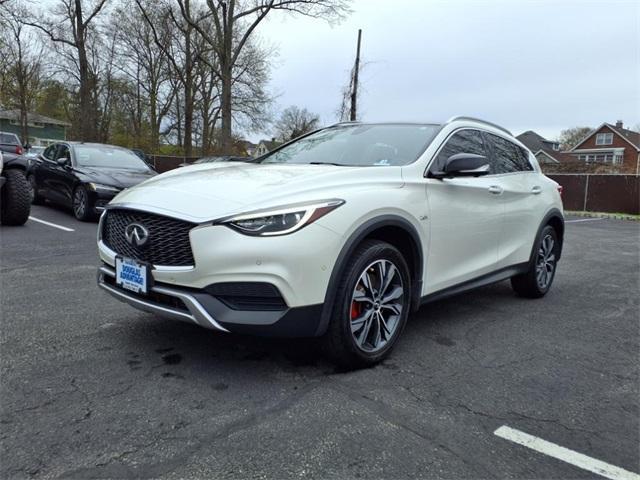 used 2019 INFINITI QX30 car