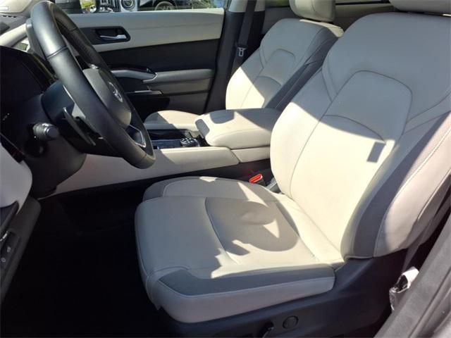 used 2022 Nissan Pathfinder car, priced at $35,888