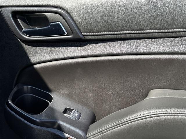 used 2020 GMC Yukon car, priced at $31,099