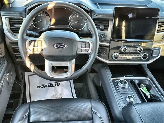 used 2024 Ford Expedition car, priced at $47,897