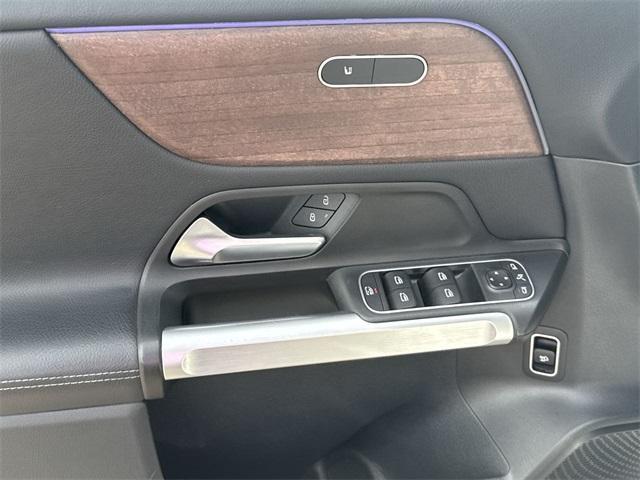 used 2022 Mercedes-Benz GLB 250 car, priced at $29,899