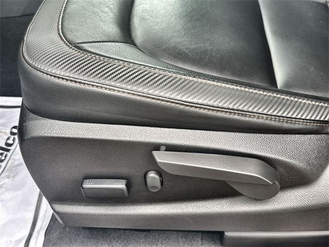 used 2022 GMC Canyon car, priced at $36,999