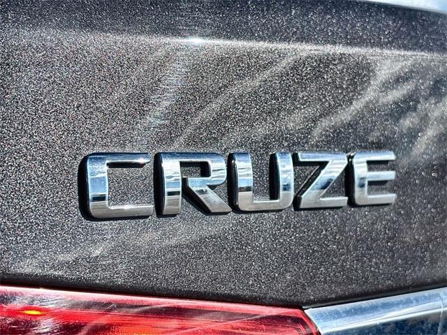 used 2014 Chevrolet Cruze car, priced at $9,099