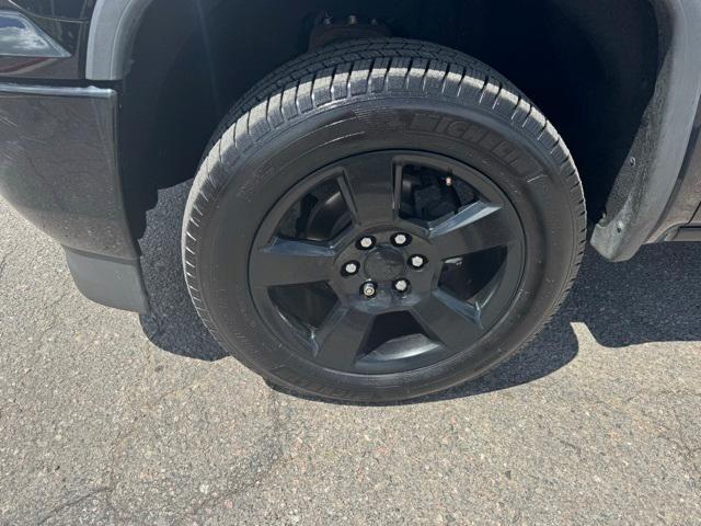 used 2018 GMC Sierra 1500 car, priced at $26,996