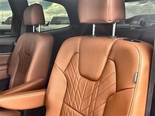 used 2023 Kia Telluride car, priced at $42,498