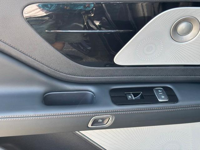 used 2025 Lincoln Aviator car, priced at $70,999