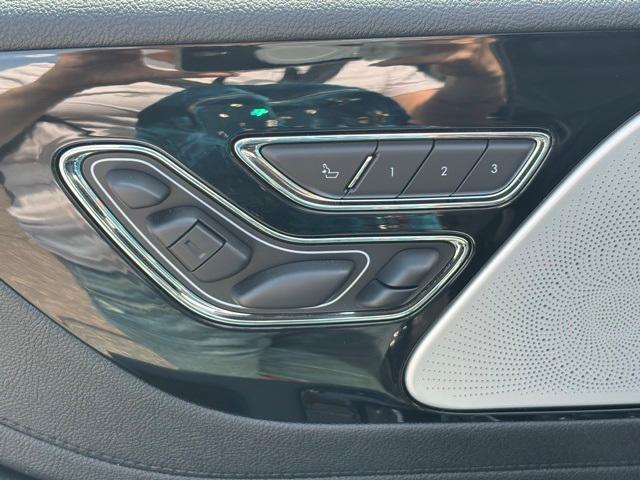 used 2025 Lincoln Aviator car, priced at $70,999