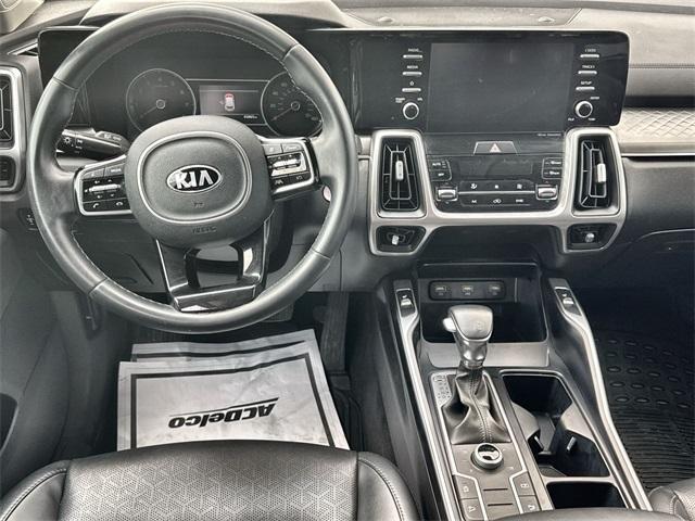 used 2021 Kia Sorento car, priced at $24,197