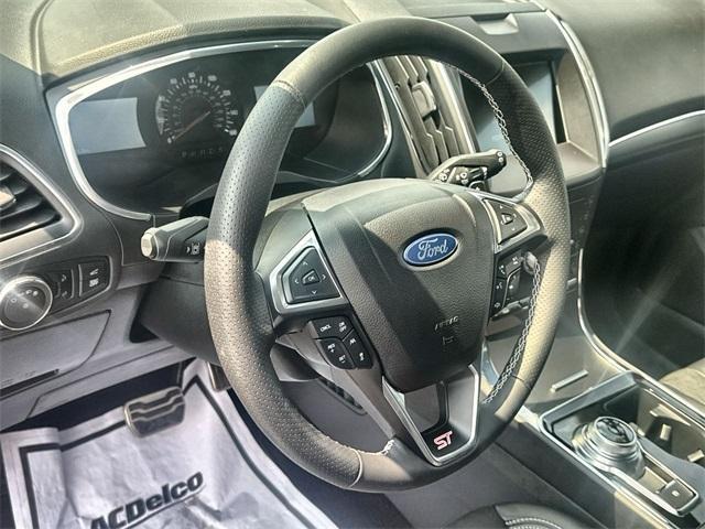 used 2020 Ford Edge car, priced at $29,099