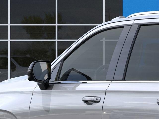 new 2025 Chevrolet Suburban car, priced at $78,040