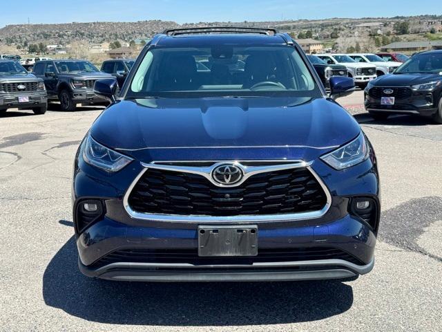 used 2022 Toyota Highlander car, priced at $43,199