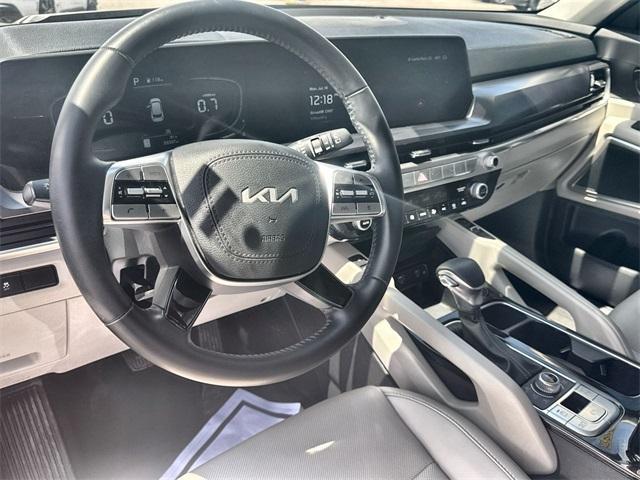 used 2024 Kia Telluride car, priced at $37,199