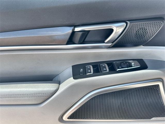 used 2024 Kia Telluride car, priced at $37,199