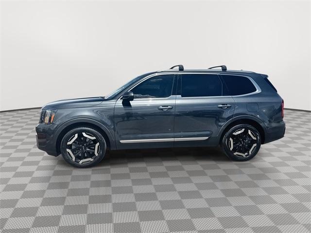 used 2024 Kia Telluride car, priced at $37,199