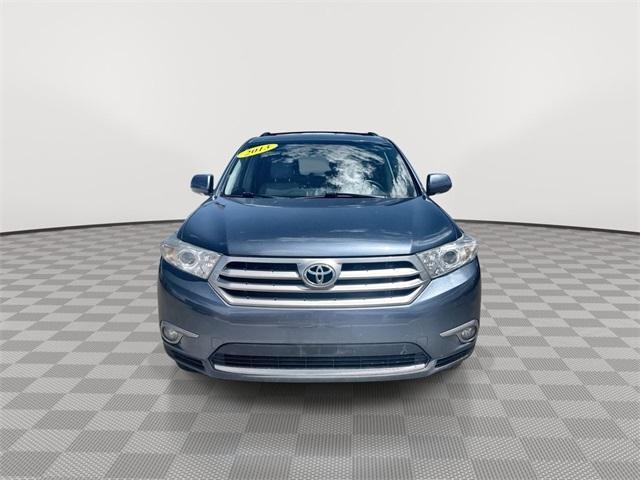 used 2013 Toyota Highlander car, priced at $19,399