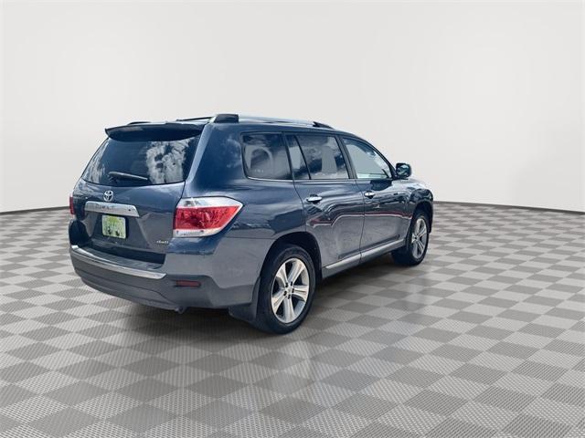 used 2013 Toyota Highlander car, priced at $19,399