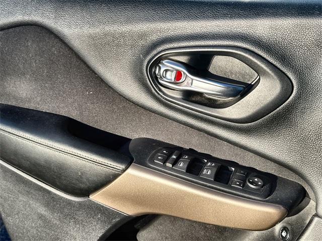 used 2017 Jeep Cherokee car, priced at $11,999