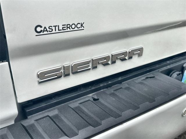 used 2018 GMC Sierra 1500 car, priced at $28,397