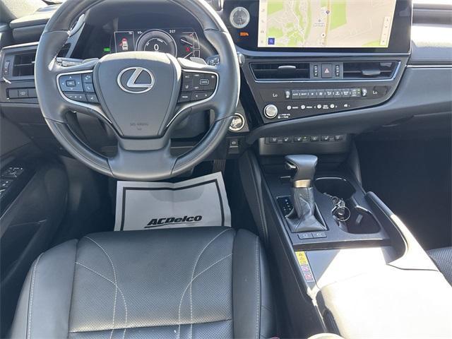 used 2023 Lexus ES 300h car, priced at $38,399