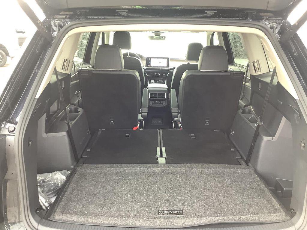 used 2024 Volkswagen Atlas car, priced at $41,490