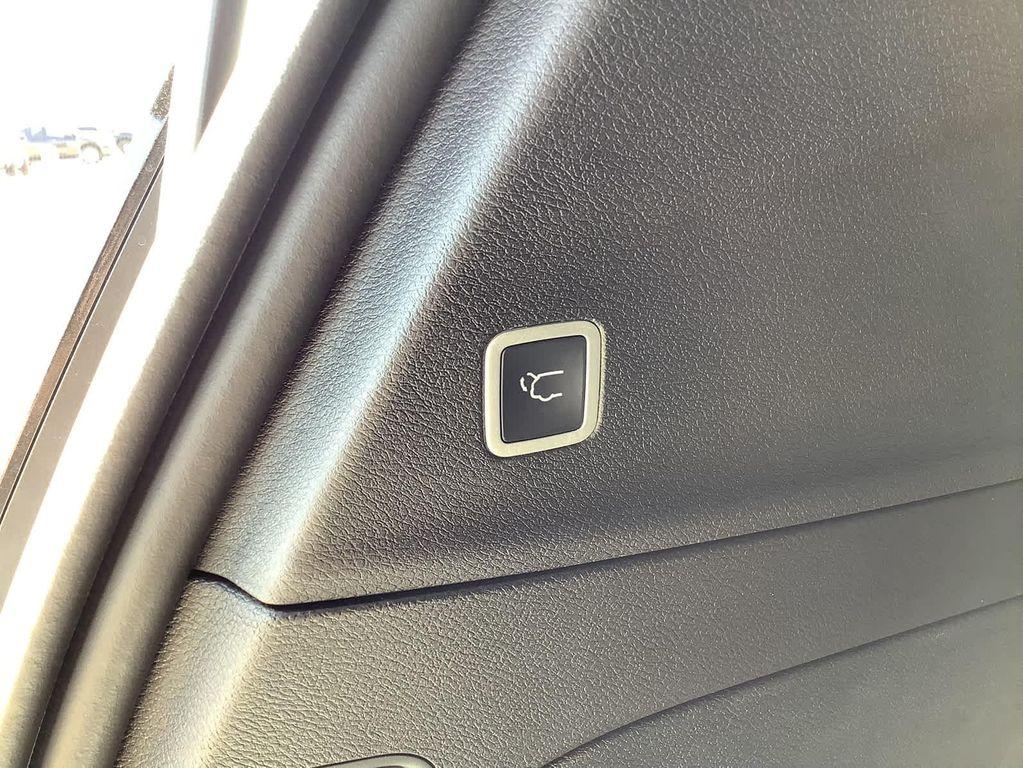 new 2026 Chrysler Pacifica car, priced at $42,365