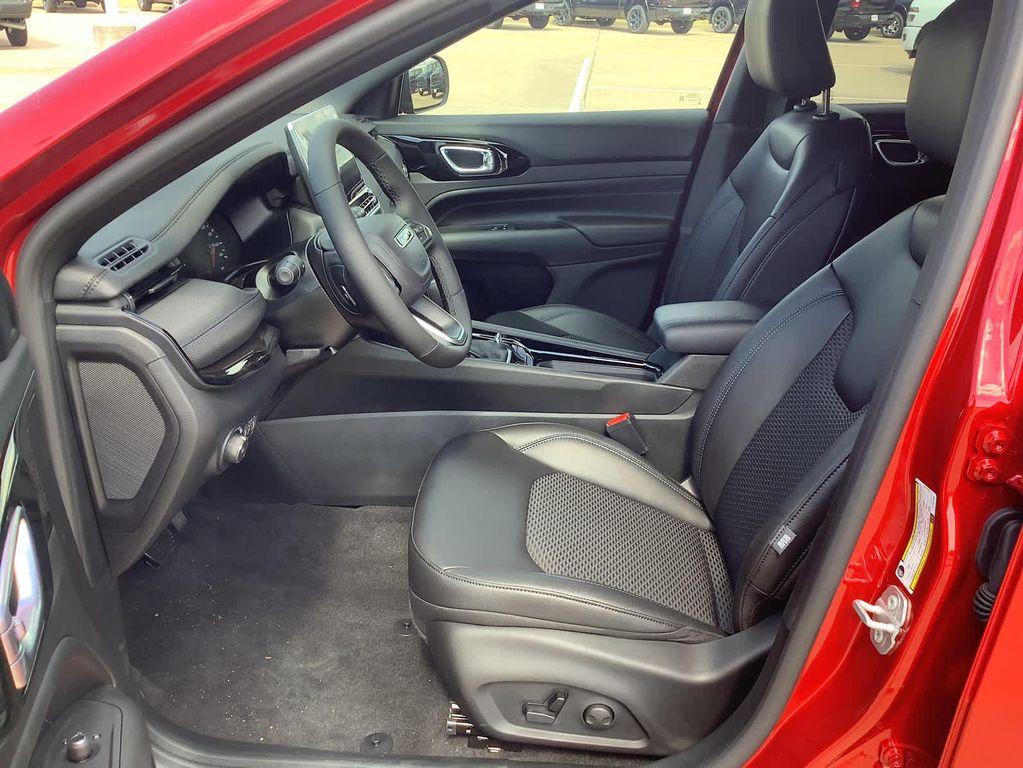 new 2026 Jeep Compass car, priced at $31,254