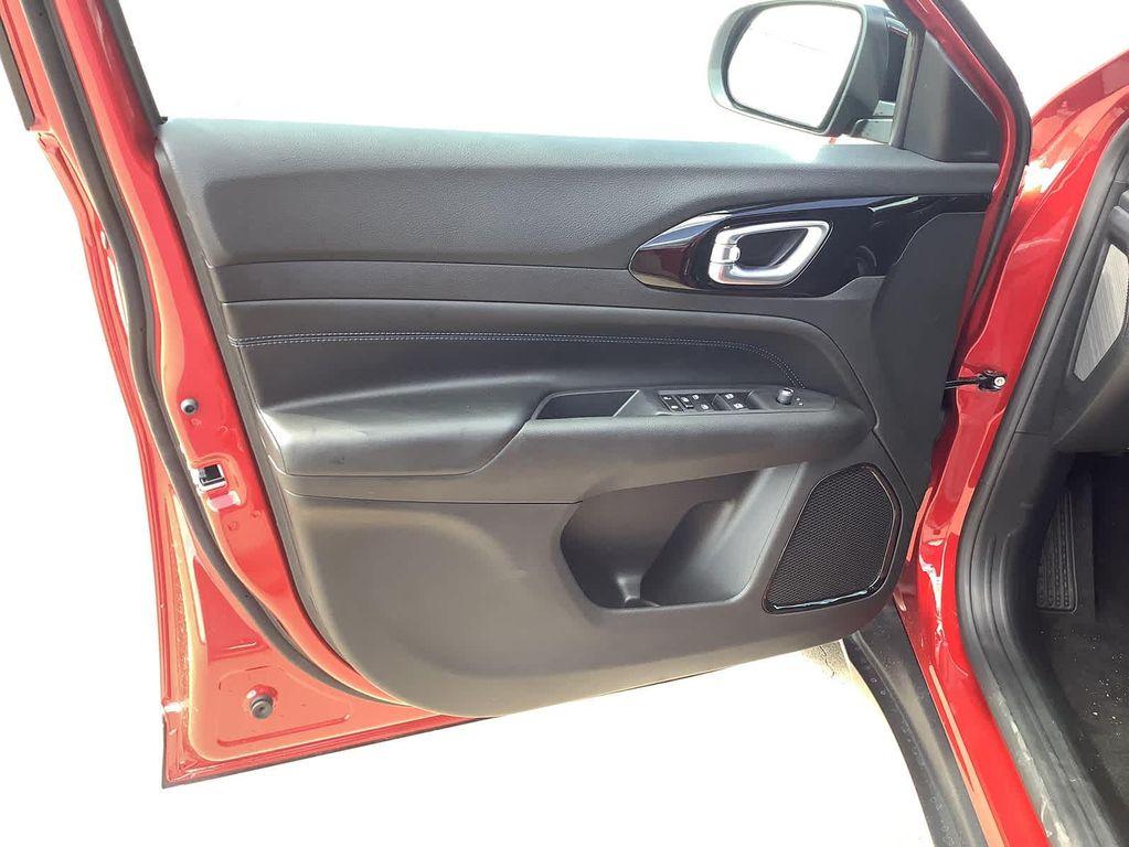 new 2026 Jeep Compass car, priced at $31,254