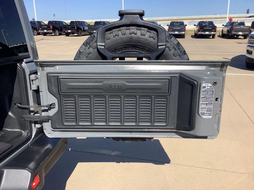 used 2020 Jeep Wrangler Unlimited car, priced at $44,850