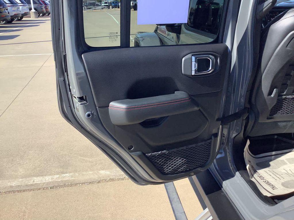 used 2020 Jeep Wrangler Unlimited car, priced at $44,850