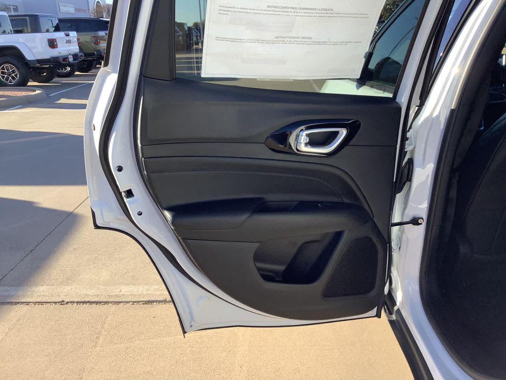 new 2026 Jeep Compass car, priced at $36,105