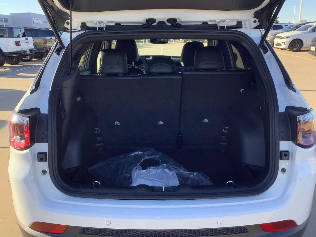 new 2026 Jeep Compass car, priced at $36,105