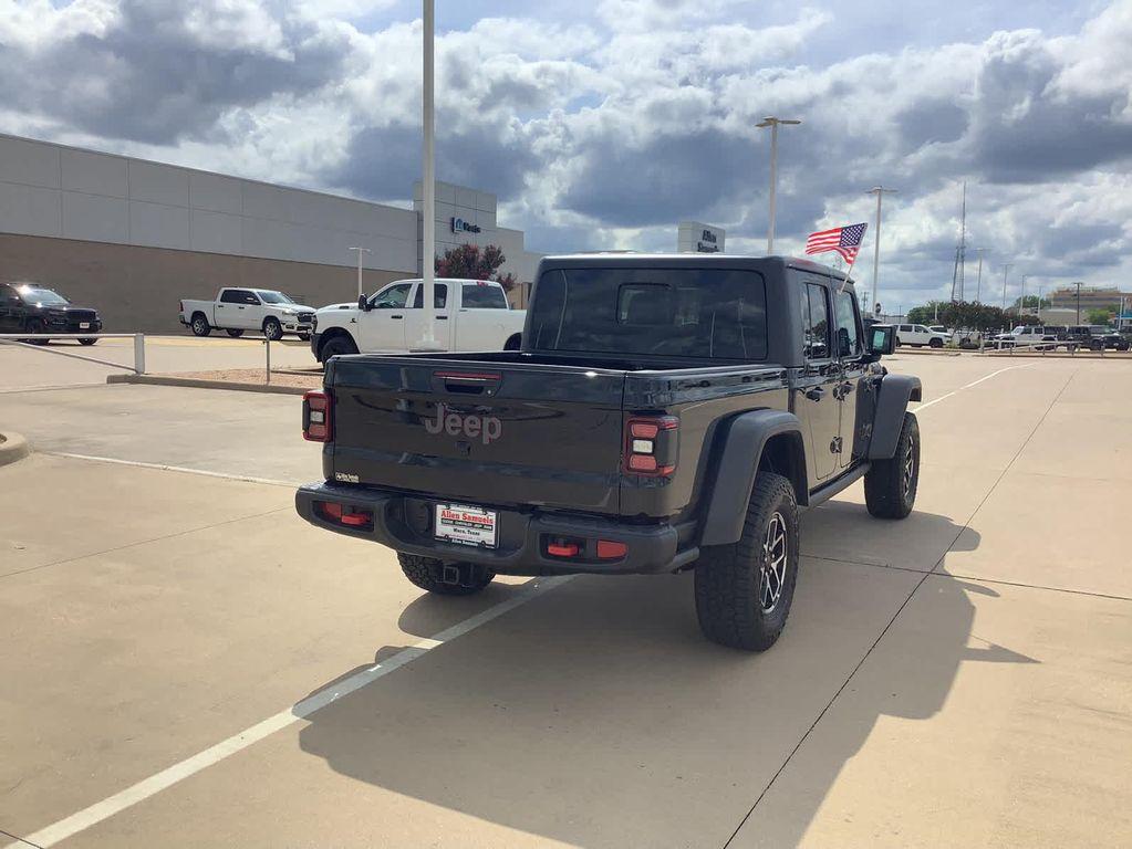 new 2025 Jeep Gladiator car, priced at $53,753