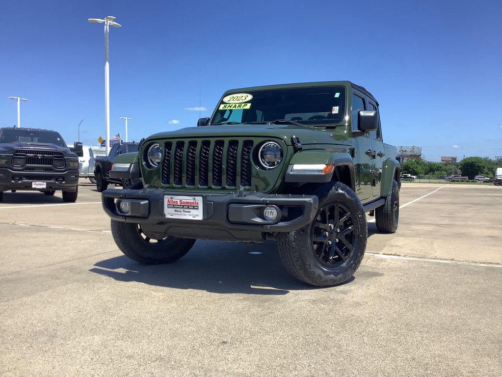 used 2023 Jeep Gladiator car, priced at $32,125