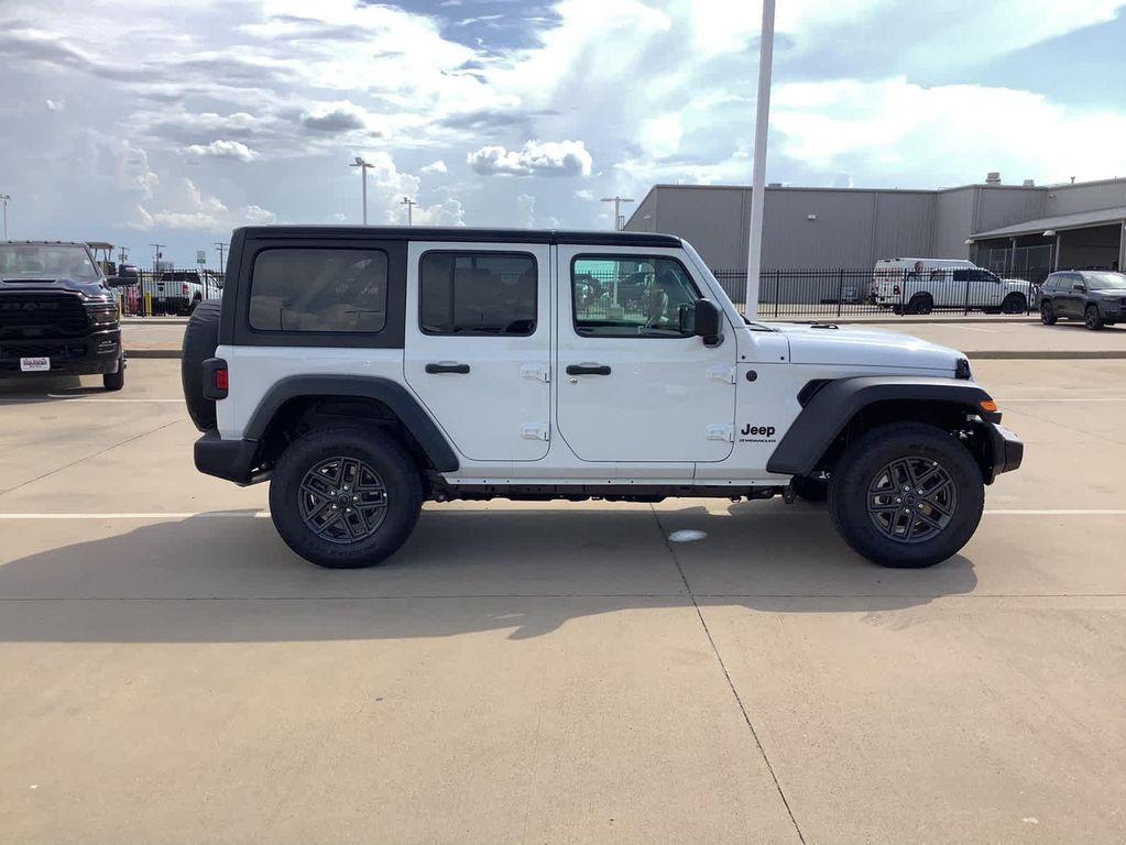 new 2025 Jeep Wrangler car, priced at $44,928