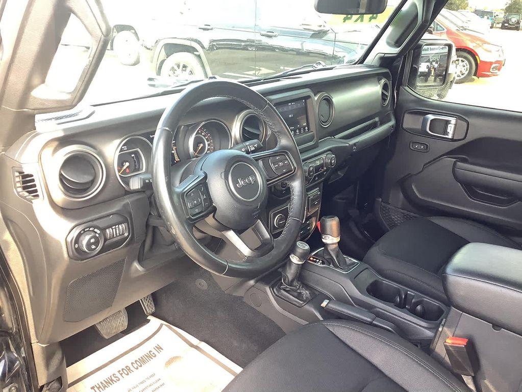 used 2022 Jeep Gladiator car, priced at $31,800