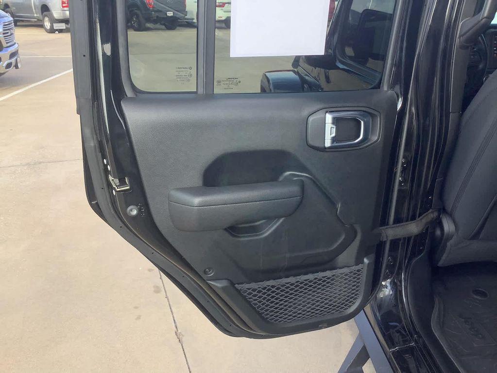 used 2022 Jeep Gladiator car, priced at $31,800