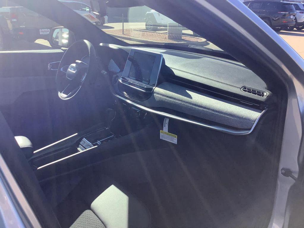 new 2026 Jeep Compass car, priced at $30,415