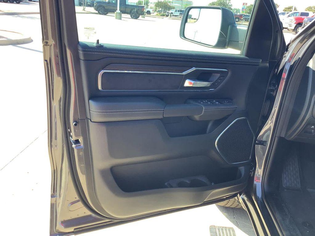 new 2026 Ram 1500 car, priced at $61,182